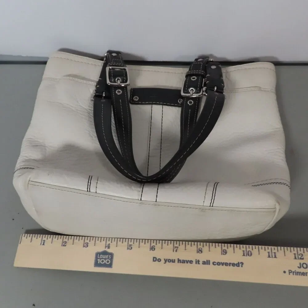 Coach F13089 Cream Leather Soho Tote Bag Black Strap Contrast Stitch Handbag
